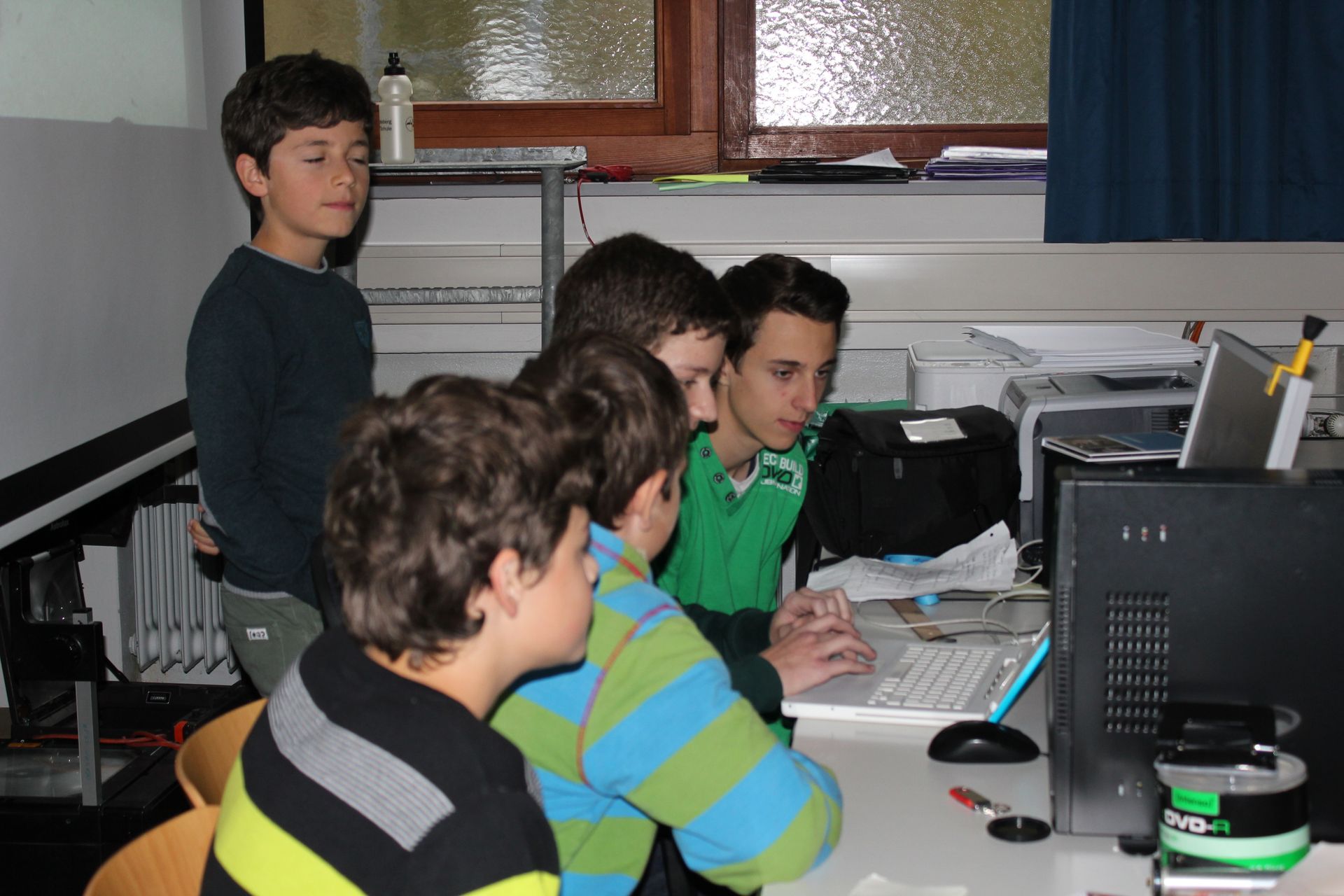 YOUTHtube